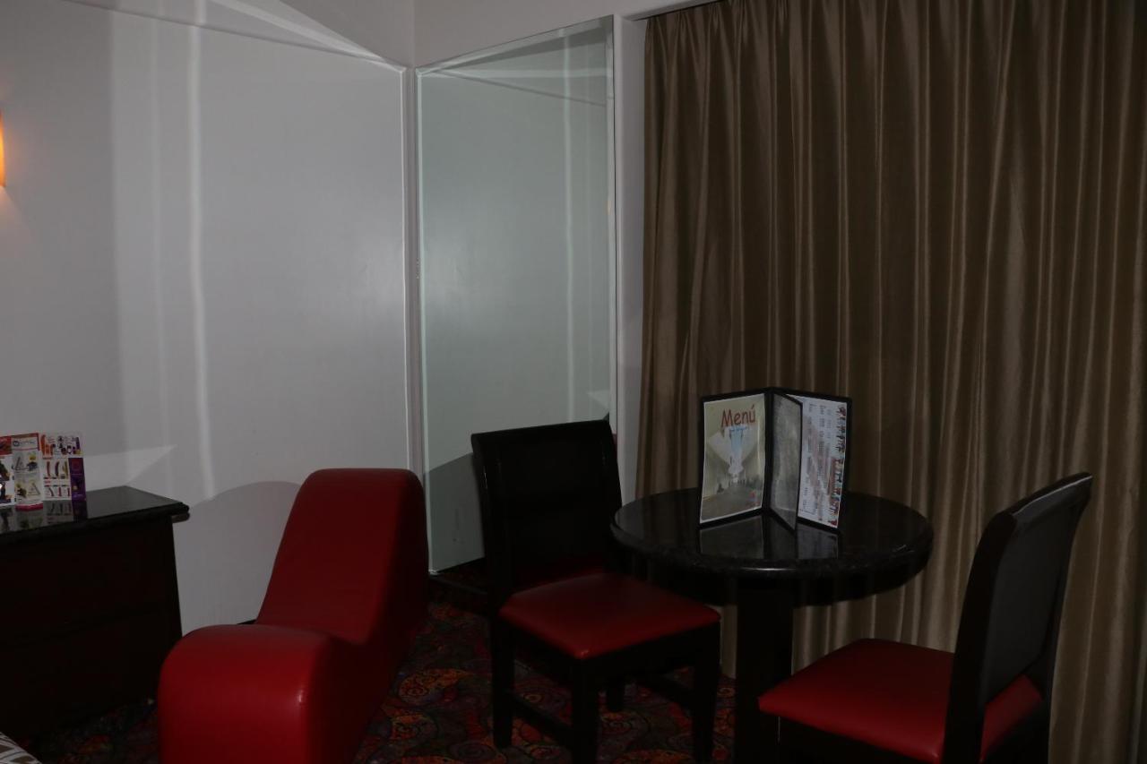 Motel Marina Marbella טיחואנה מראה חיצוני תמונה